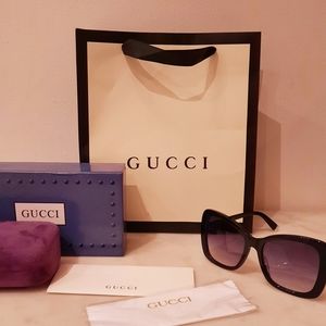 Gucci sun glasses